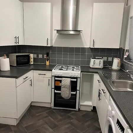 Lovely 2Bedroom 4Mins From Wimbledon Station London Exterior photo